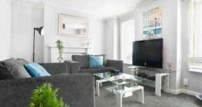 Lux Home Stays - Regents Place